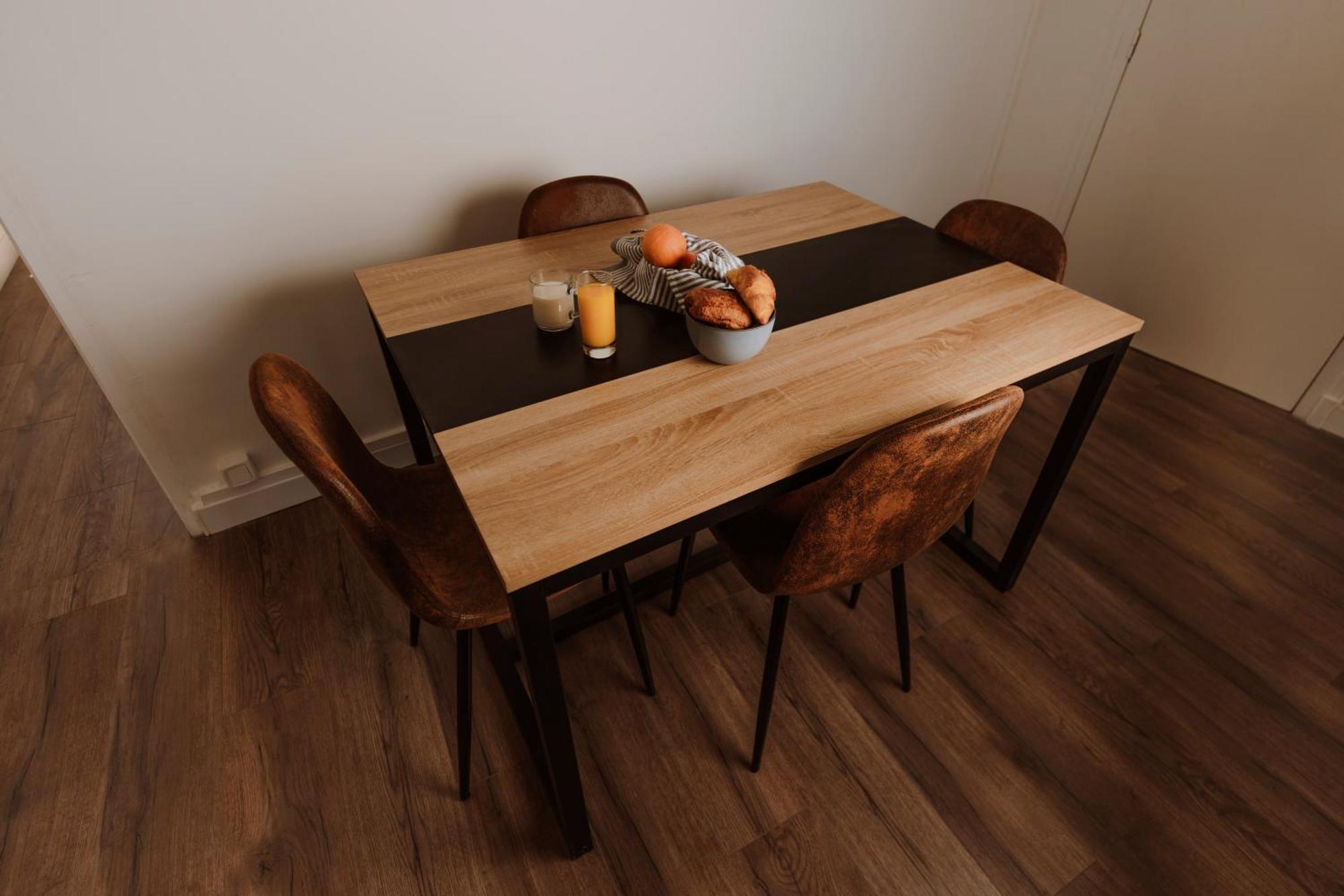 Bel Appartement 35 M 1Er Etage エヴォー・レ・バン エクステリア 写真