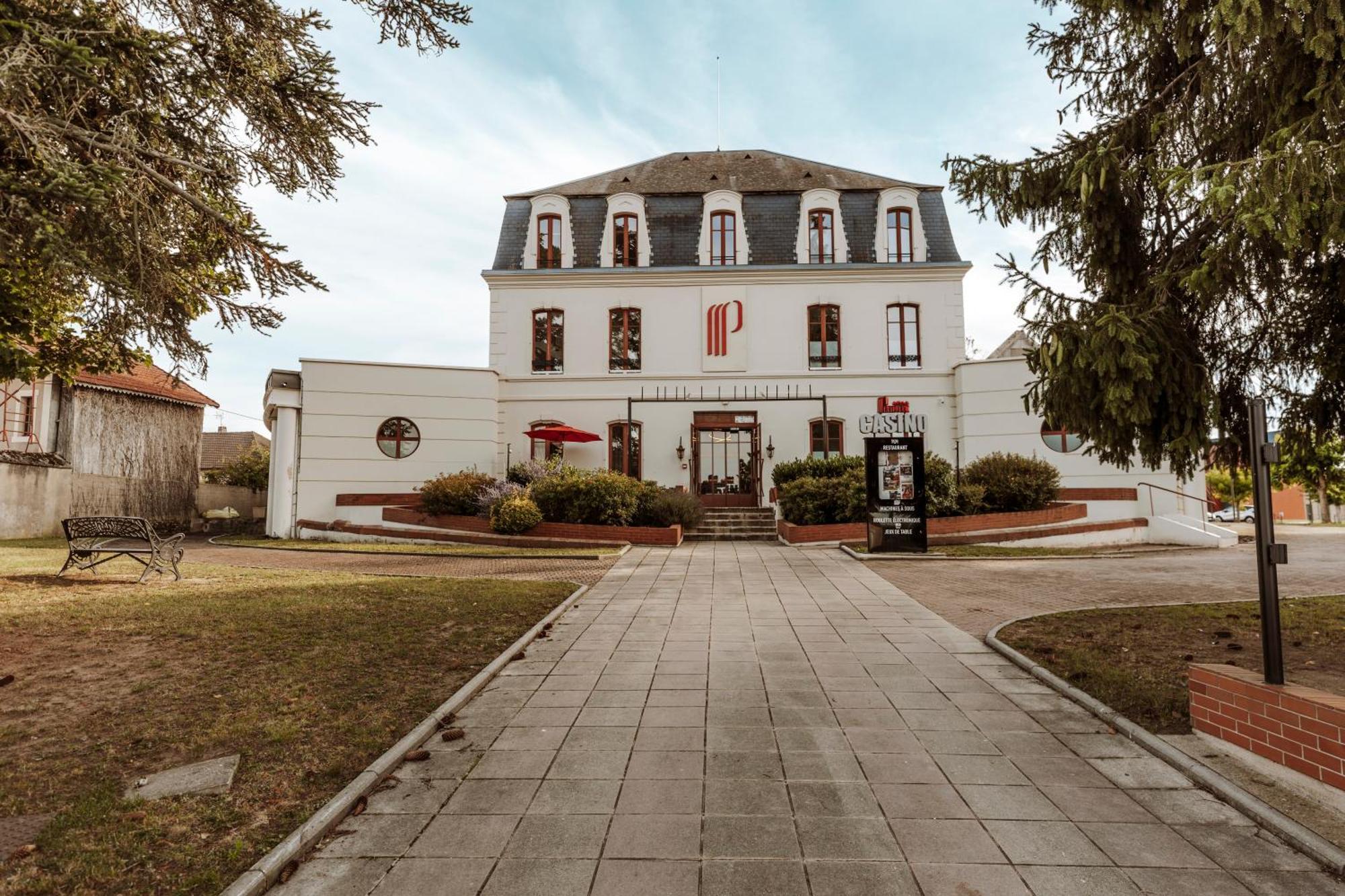 Bel Appartement 35 M 1Er Etage エヴォー・レ・バン エクステリア 写真
